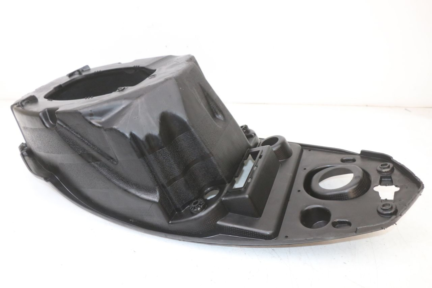 photo de UNDERSEAT STORAGE PEUGEOT STREETZONE I 2T 50 (2018 - 2020)