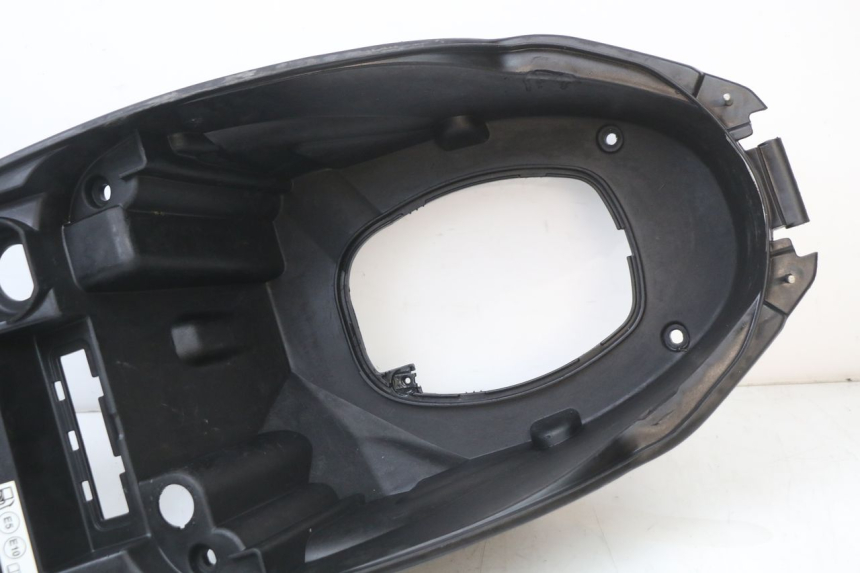 photo de UNDERSEAT STORAGE PEUGEOT STREETZONE I 2T 50 (2018 - 2020)