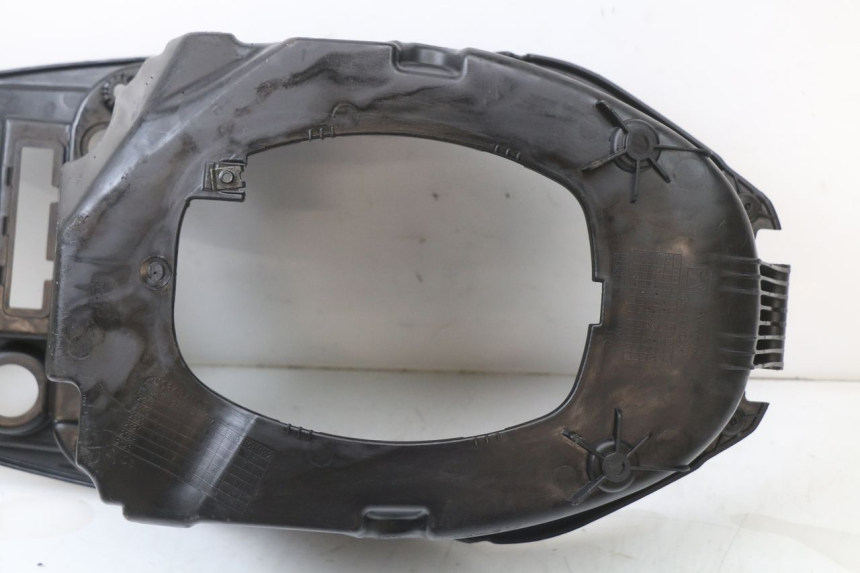 photo de UNDERSEAT STORAGE PEUGEOT STREETZONE I 2T 50 (2018 - 2020)