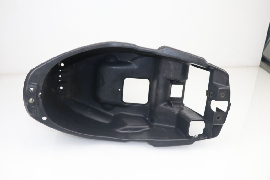 photo de SEAT STORAGE BOX PEUGEOT SV 125 (1991 - 1994)