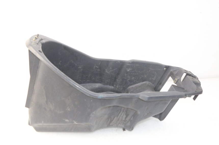 photo de UNDERSEAT STORAGE PEUGEOT SV 80 (1993 - 1997)