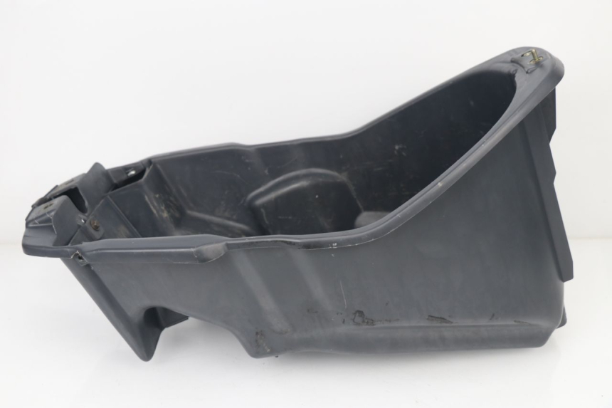 photo de UNDERSEAT STORAGE PEUGEOT SV 80 (1993 - 1997)