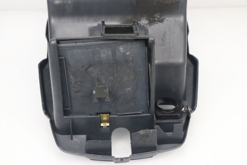 photo de UNDERSEAT STORAGE PEUGEOT SV 80 (1993 - 1997)