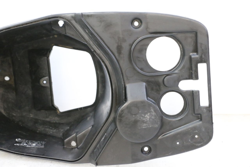photo de UNDERSEAT STORAGE PEUGEOT TKR TREKKER FURIOUS 50 (2005 - 2014)