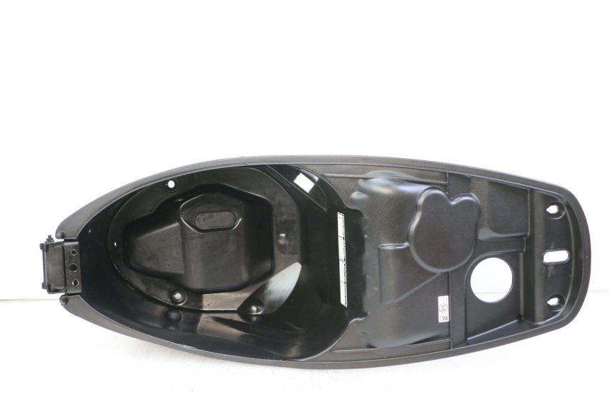 photo de SEAT STORAGE BOX PEUGEOT TWEET 4T 50 (2023 - 2025)