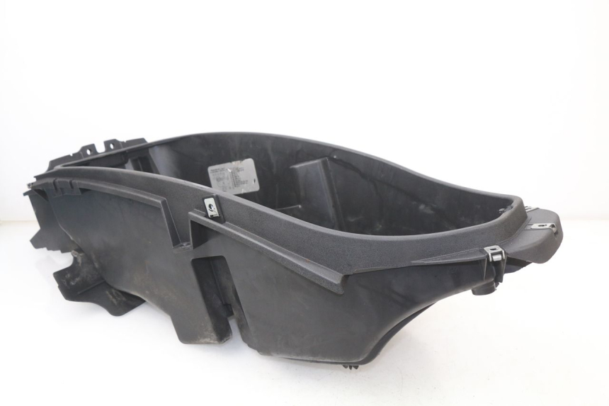 photo de UNDERSEAT STORAGE PIAGGIO BEVERLY 125 (2001 - 2004)