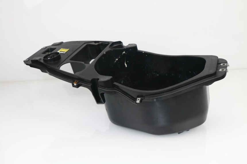 photo de UNDERSEAT STORAGE PIAGGIO FLY 125 (2005 - 2012)