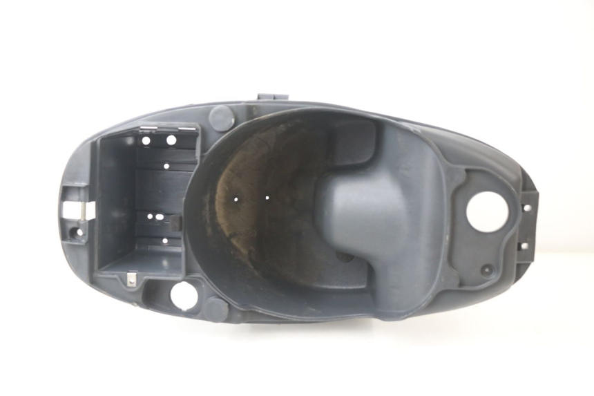 photo de SEAT STORAGE BOX PIAGGIO LIBERTY 125 (2009 - 2013)