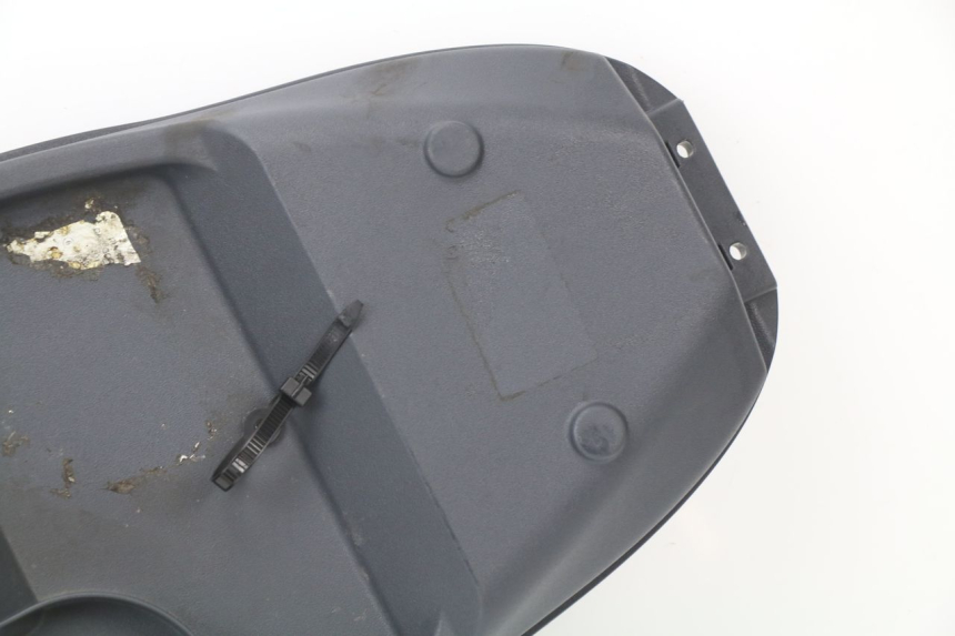 photo de UNDERSEAT STORAGE PIAGGIO LIBERTY 4T 50 (2009 - 2015)