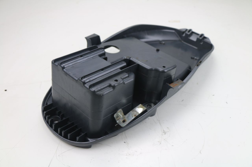 photo de UNDERSEAT STORAGE PIAGGIO LIBERTY 4T 50 (2009 - 2015)