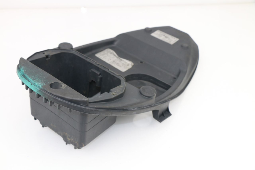 photo de UNDERSEAT STORAGE PIAGGIO LIBERTY 4T 50 (2009 - 2015)