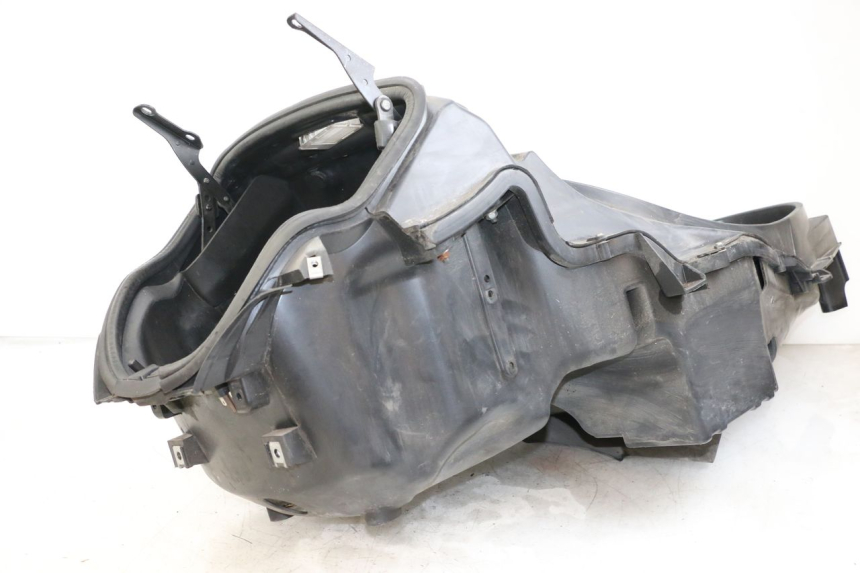 photo de UNDERSEAT STORAGE PIAGGIO MP3 125 (2006 - 2014)