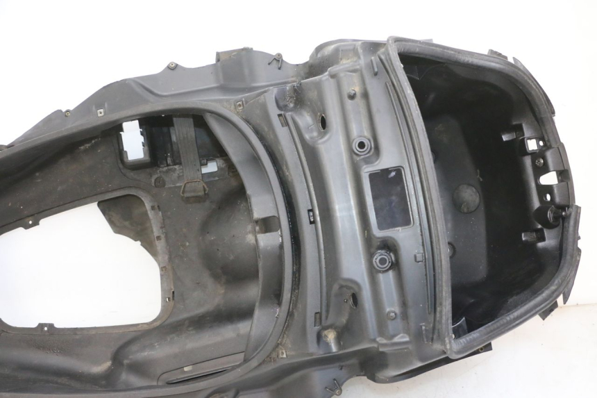 photo de UNDERSEAT STORAGE PIAGGIO MP3 125 (2006 - 2014)