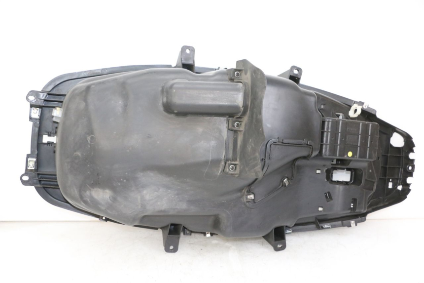 photo de UNDERSEAT STORAGE PIAGGIO MP3 HPE 350 (2018 - 2020)