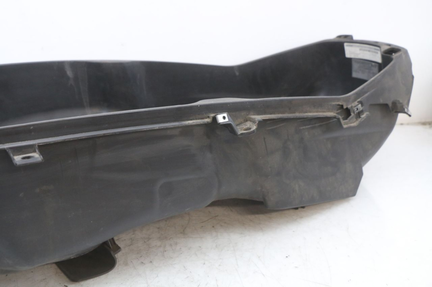photo de SEAT STORAGE BOX PIAGGIO X10 125 (2012 - 2017)