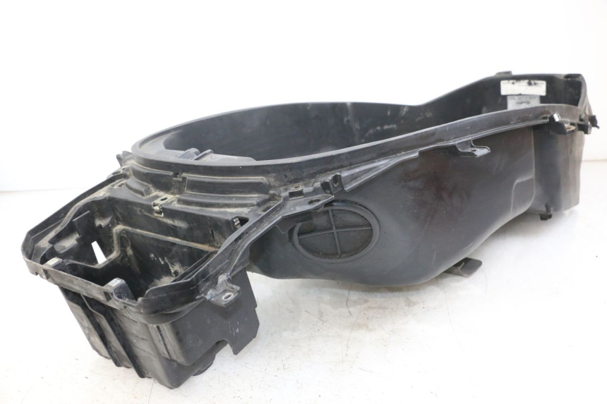 photo de SEAT STORAGE BOX PIAGGIO X10 125 (2012 - 2017)