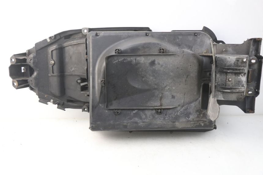 photo de UNDERSEAT STORAGE PIAGGIO X9 EVOLUTION 125 (2003 - 2007)