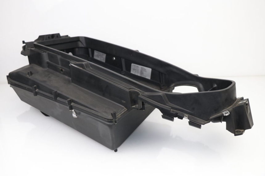 photo de UNDERSEAT STORAGE PIAGGIO X9 EVOLUTION 125 (2003 - 2007)