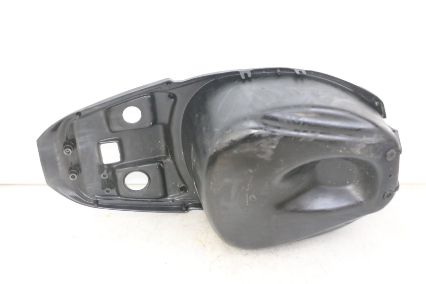 photo de UNDERSEAT STORAGE APRILIA RALLY AC 50 (1995 - 2004)