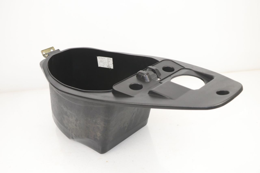 photo de UNDERSEAT STORAGE RAZZO XENON 4T 50 (2008 - 2012)