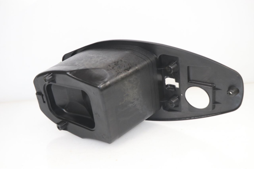 photo de UNDERSEAT STORAGE RAZZO XENON 4T 50 (2008 - 2012)