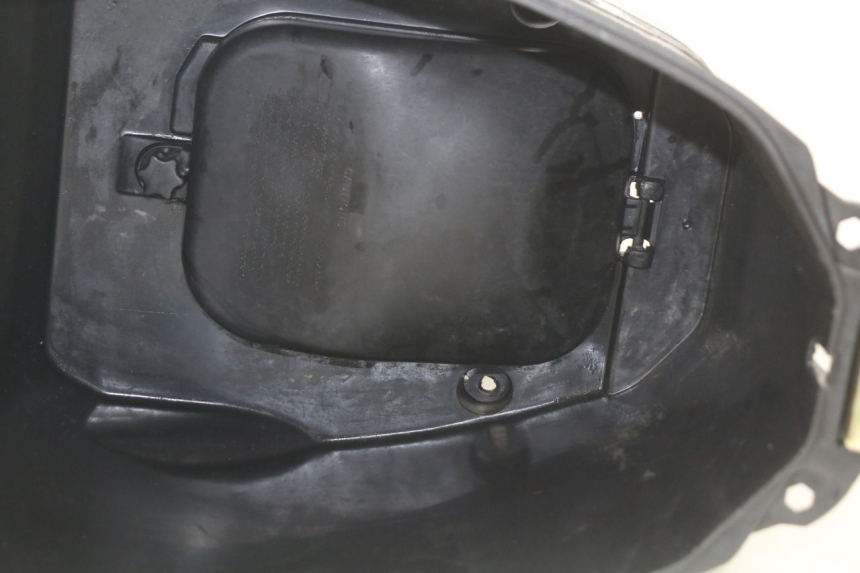 photo de UNDERSEAT STORAGE LAZIO RENO 50 (2018 - 2021)