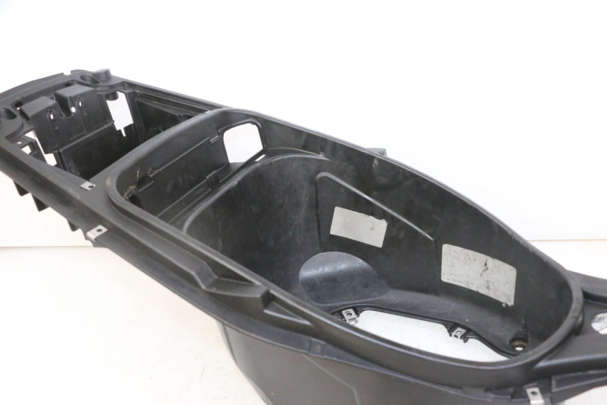 photo de UNDERSEAT STORAGE GILERA RUNNER SL 50 (2006 - 2009)