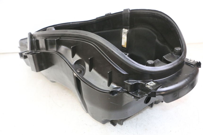 photo de UNDERSEAT STORAGE PEUGEOT SATELIS 125 (2013 - 2018)