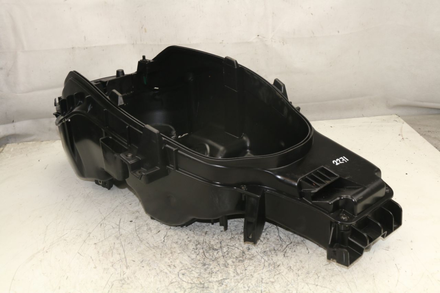 photo de UNDERSEAT STORAGE PEUGEOT SATELIS 400 (2007 - 2013)
