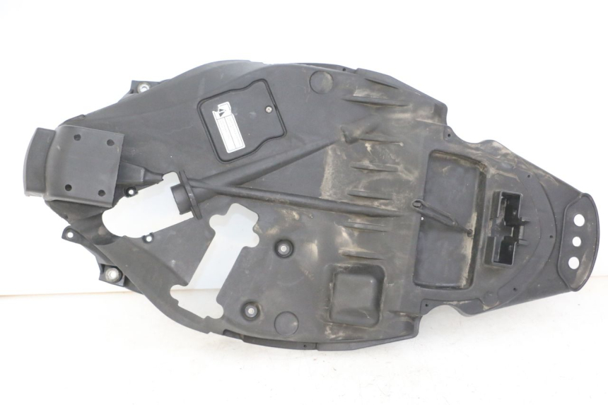 photo de UNDERSEAT STORAGE APRILIA SCARABEO GT TOURING 125 (1999 - 2005)