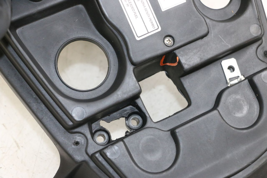 photo de UNDERSEAT STORAGE APRILIA SR CARB LC 2T 50 (2004 - 2012)