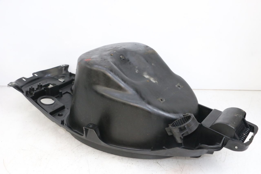 photo de UNDERSEAT STORAGE APRILIA SR CARB LC 2T 50 (2004 - 2012)