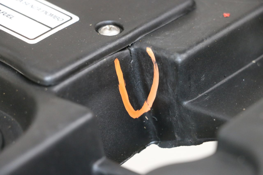 photo de UNDERSEAT STORAGE APRILIA SR CARB LC 2T 50 (2004 - 2012)