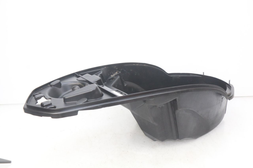 photo de UNDERSEAT STORAGE PEUGEOT STREETZONE 4T 50 (2018 - 2023)