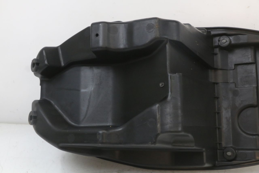 photo de UNDERSEAT STORAGE KYMCO SUPER 8 4T 50 (2018 - 2020)
