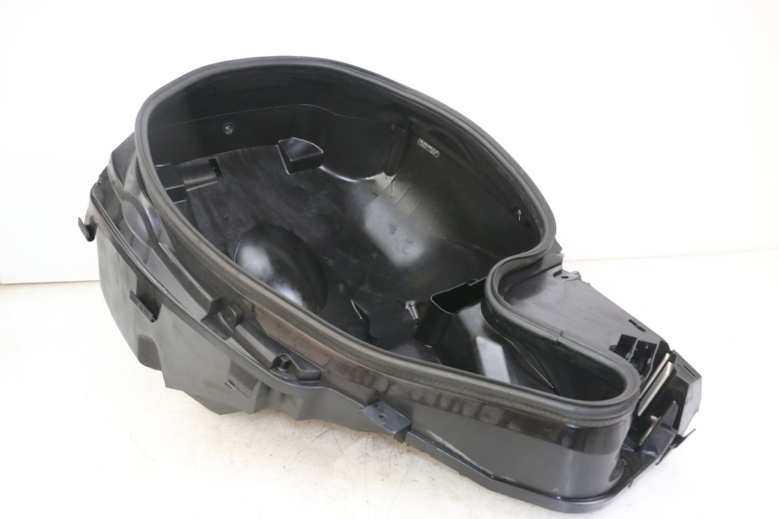 photo de UNDERSEAT STORAGE SUZUKI BURGMAN 125 (2018 - 2021)