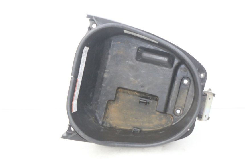 photo de SEAT STORAGE BOX SUZUKI SIXTEEN 125 (2008 - 2010)