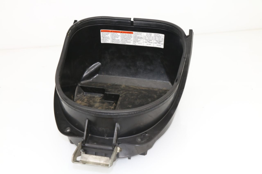 photo de SEAT STORAGE BOX SUZUKI SIXTEEN 125 (2008 - 2010)