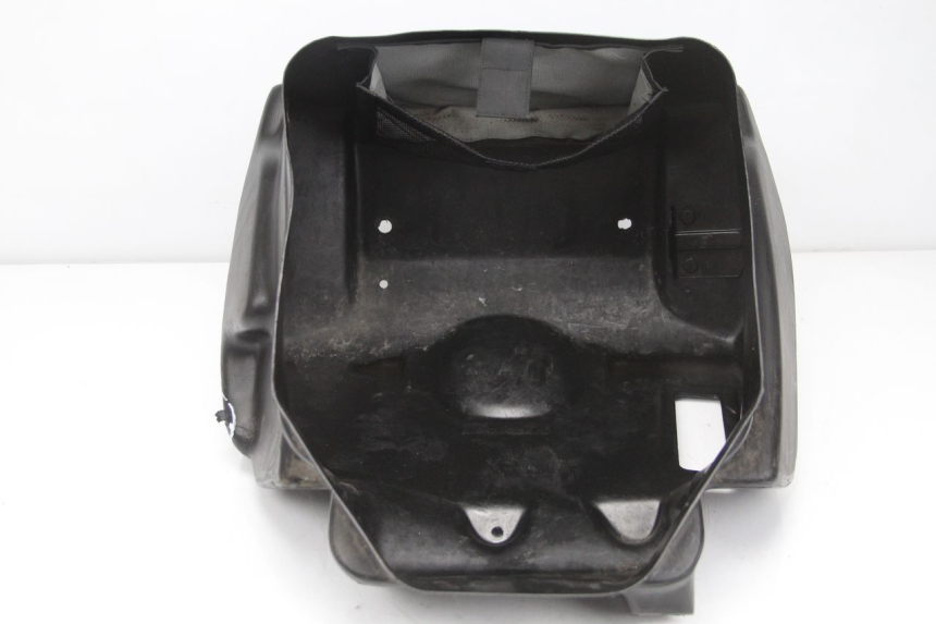 photo de UNDERSEAT STORAGE SUZUKI UC EPICURO 125 (1999 - 2003)