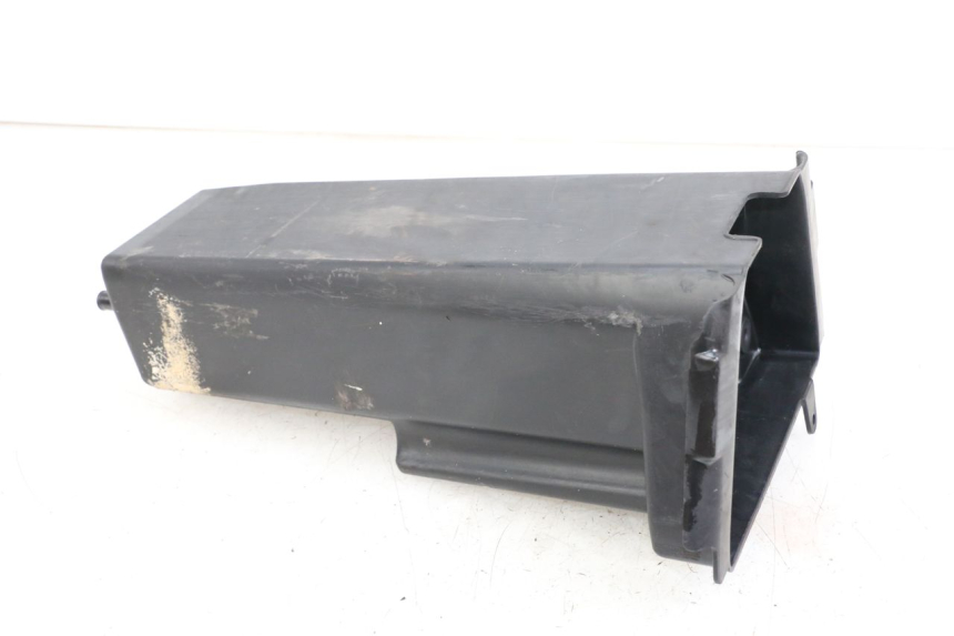 photo de UNDERSEAT STORAGE SUZUKI VL INTRUDER 125 (2004 - 2007)