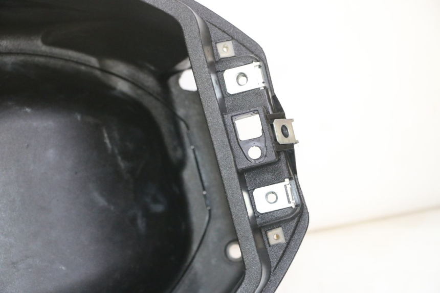 photo de UNDERSEAT STORAGE APRILIA SXR 50 (2021 - 2023)