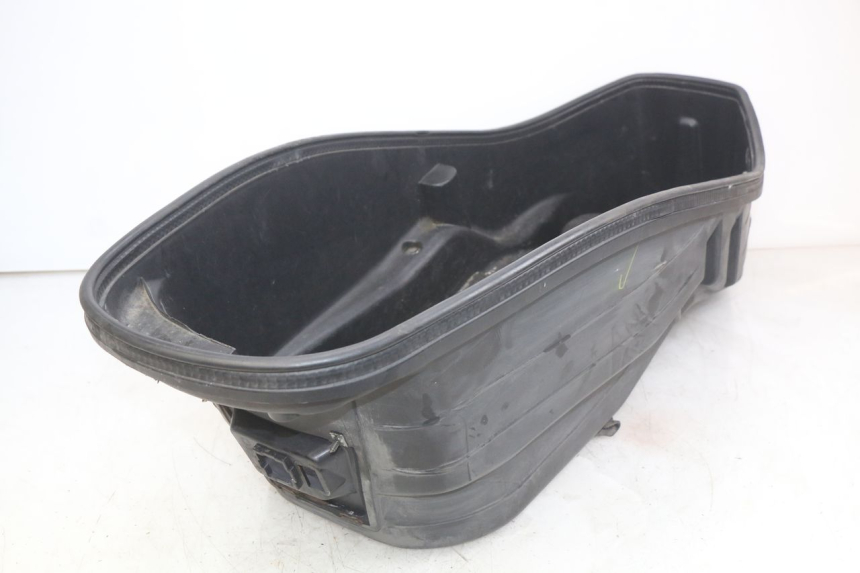 photo de SEAT STORAGE BOX SYM GTS EFI 125 (2012 - 2016)
