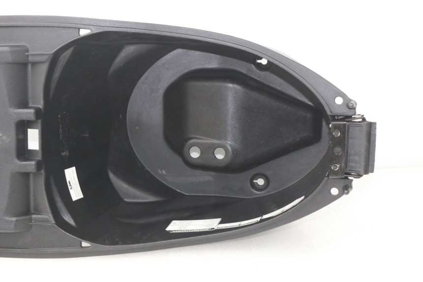 photo de SEAT STORAGE BOX SYM JET 4 4T 50 (2018 - 2021)