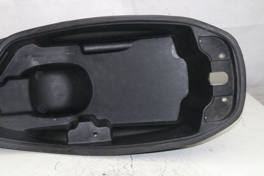 photo de UNDERSEAT STORAGE SYM JOYRIDE 125 (2002 - 2009)
