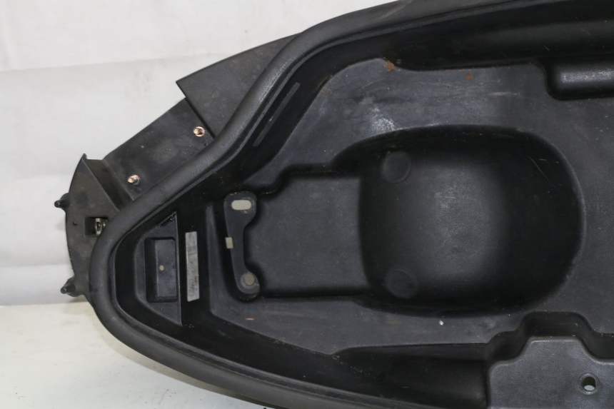 photo de UNDERSEAT STORAGE SYM JOYRIDE 125 (2002 - 2009)