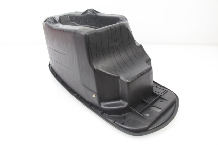 photo de UNDERSEAT STORAGE SYM TONIK 125 (2010 - 2014)