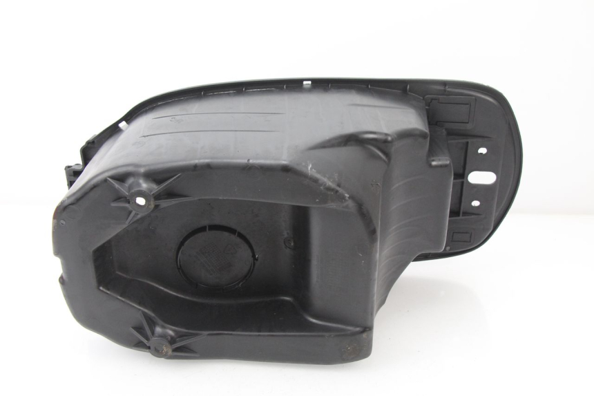 photo de UNDERSEAT STORAGE SYM TONIK 125 (2010 - 2014)