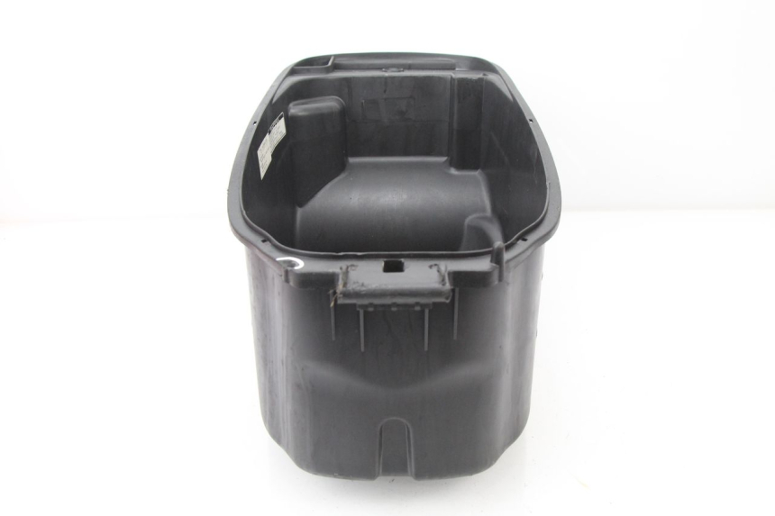 photo de UNDERSEAT STORAGE SYM TONIK 125 (2010 - 2014)