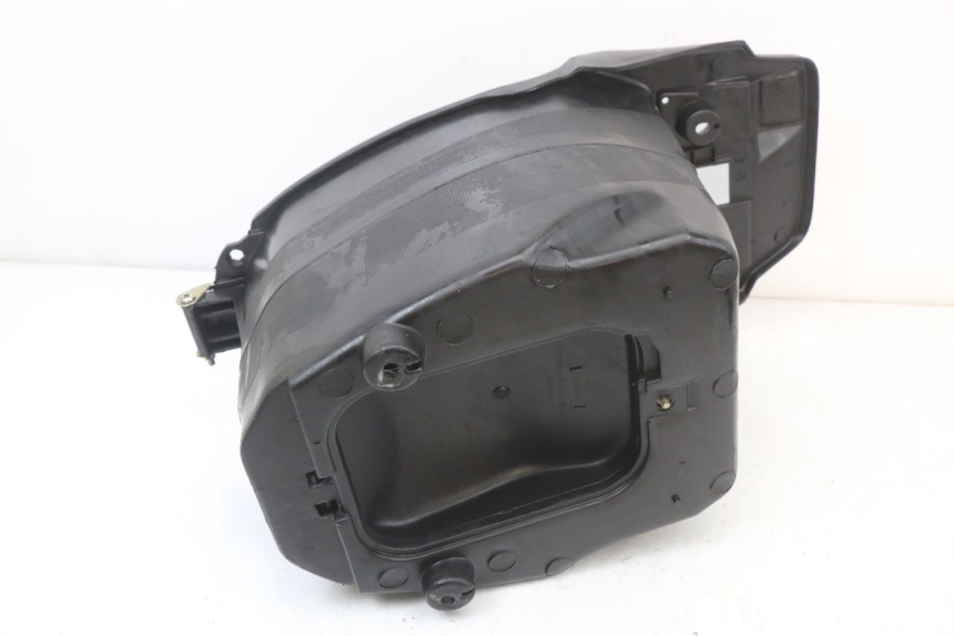 photo de UNDERSEAT STORAGE TNT MOTOR ROMA 10' 2T 50 (2011 - 2018)