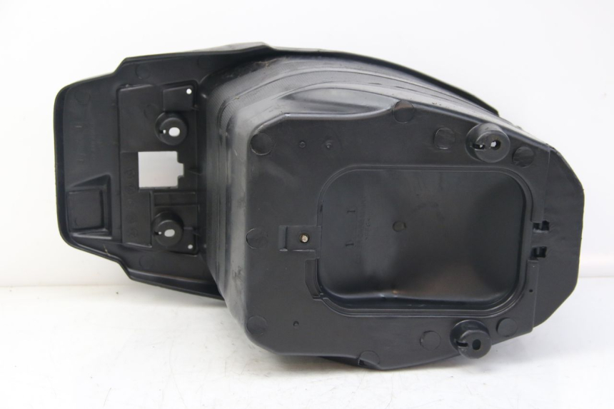 photo de SEAT STORAGE BOX TNT MOTOR ROMA 10' 4T 50 (2019 - 2022)